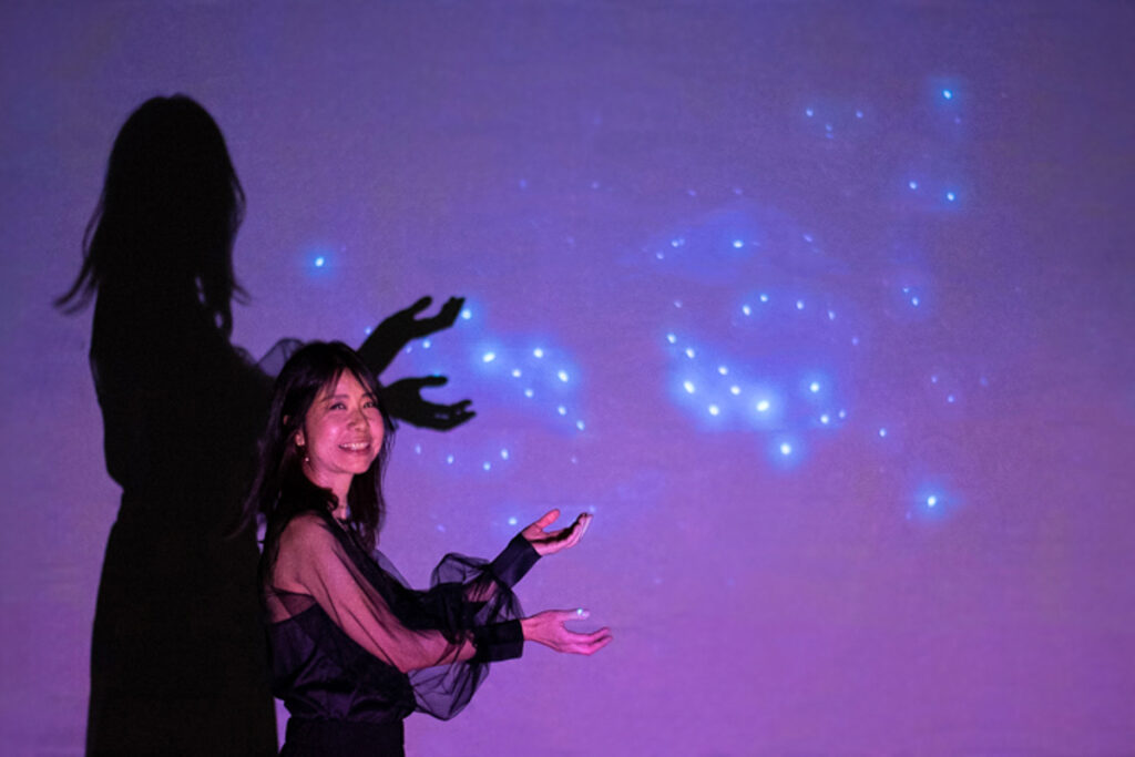 Tides of Light by Yoko Shimizu